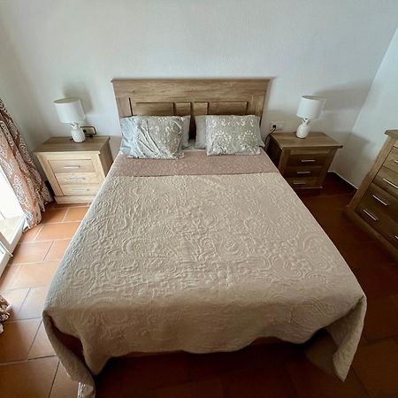 קוניל דה לה פרונטרה Apartamento En El Casco Historico, A 5 Min Playa. מראה חיצוני תמונה