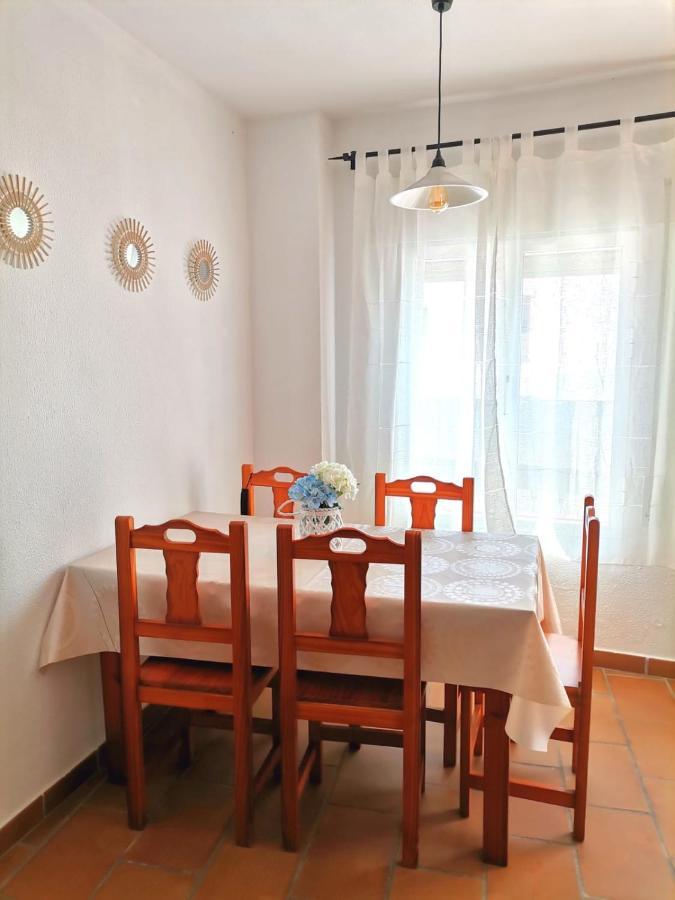 קוניל דה לה פרונטרה Apartamento En El Casco Historico, A 5 Min Playa. מראה חיצוני תמונה