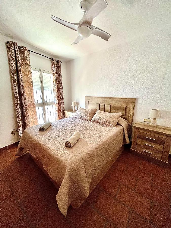 קוניל דה לה פרונטרה Apartamento En El Casco Historico, A 5 Min Playa. מראה חיצוני תמונה