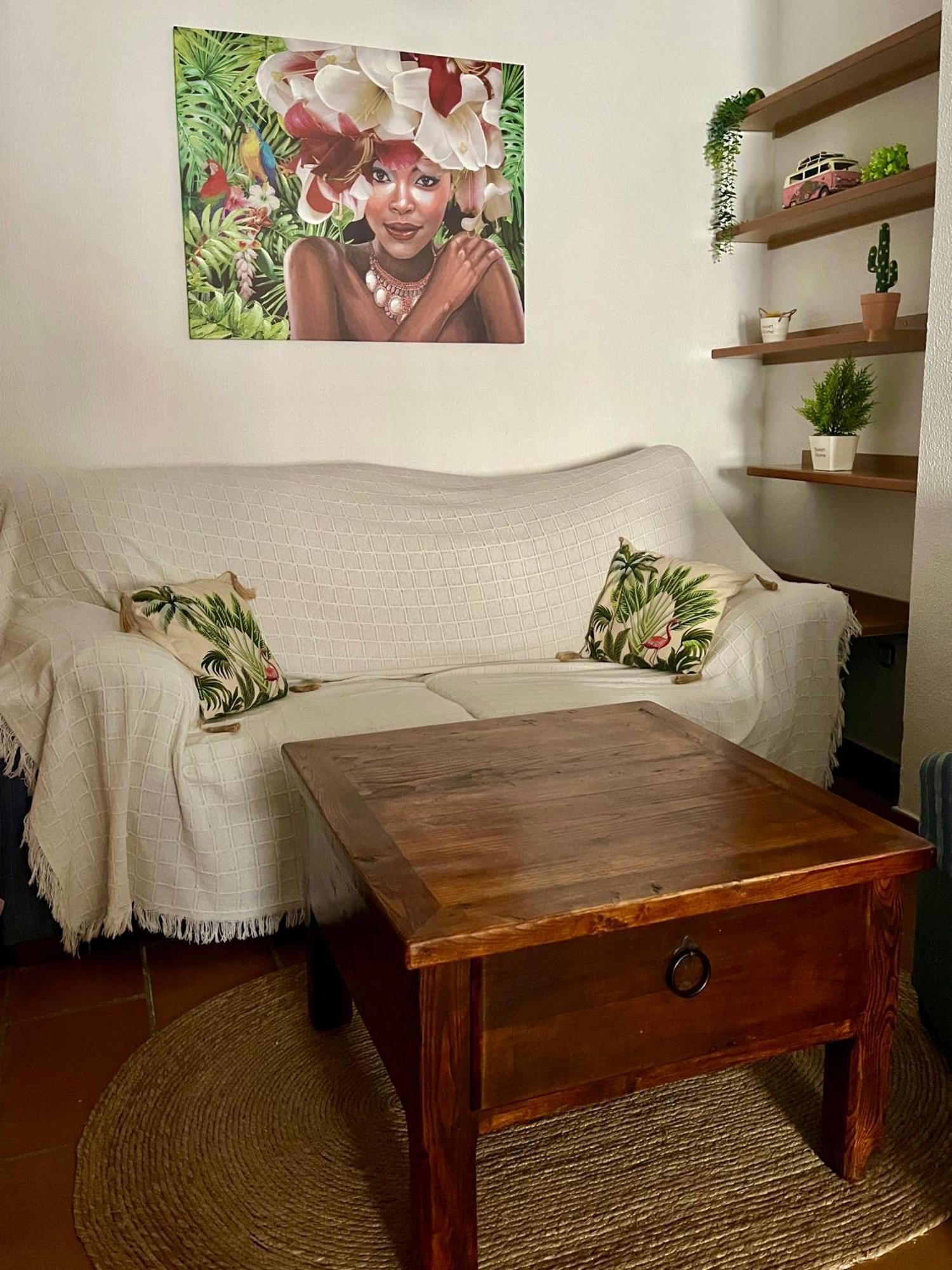 קוניל דה לה פרונטרה Apartamento En El Casco Historico, A 5 Min Playa. מראה חיצוני תמונה
